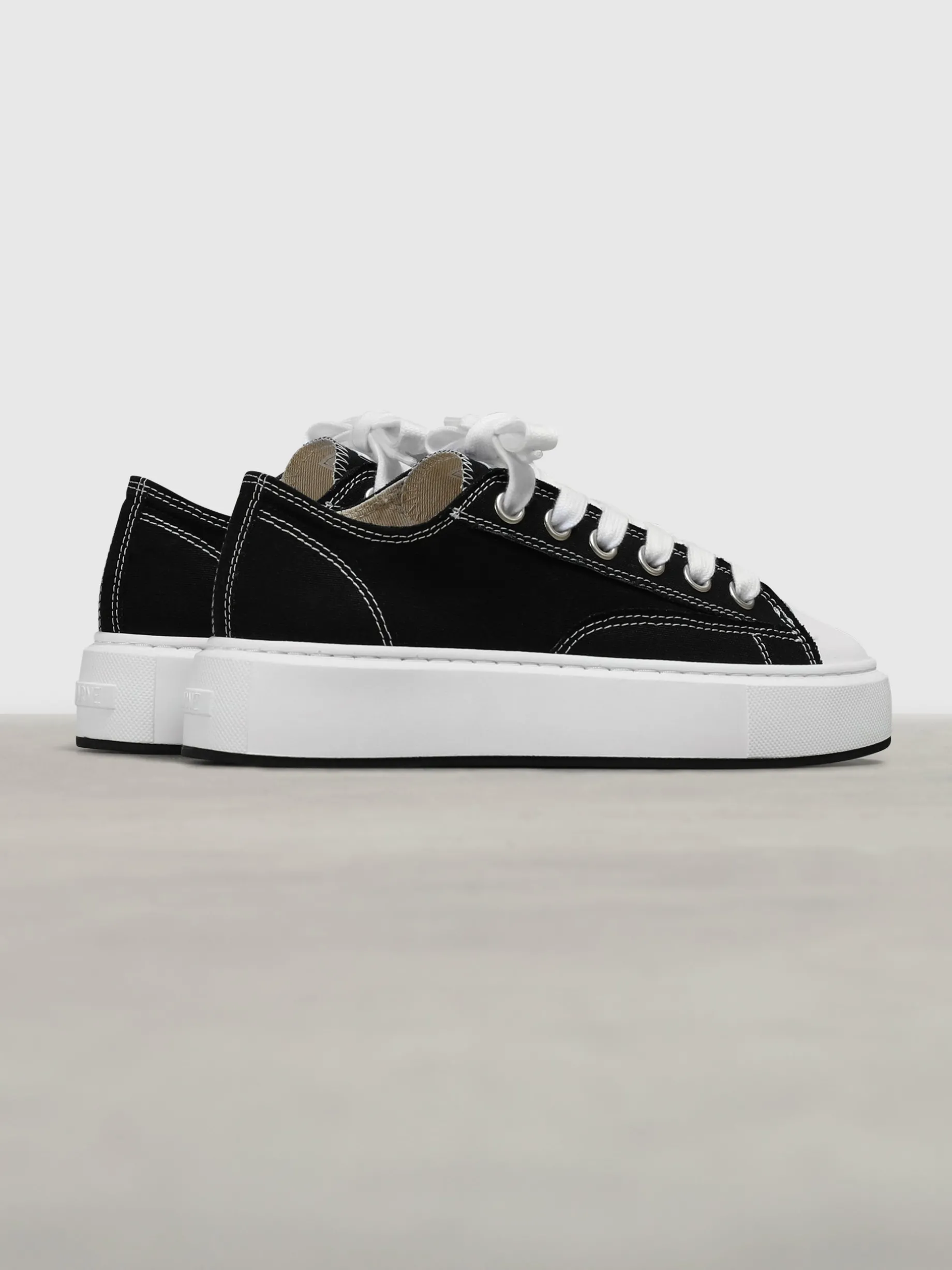 Womens Homerun - Black White
