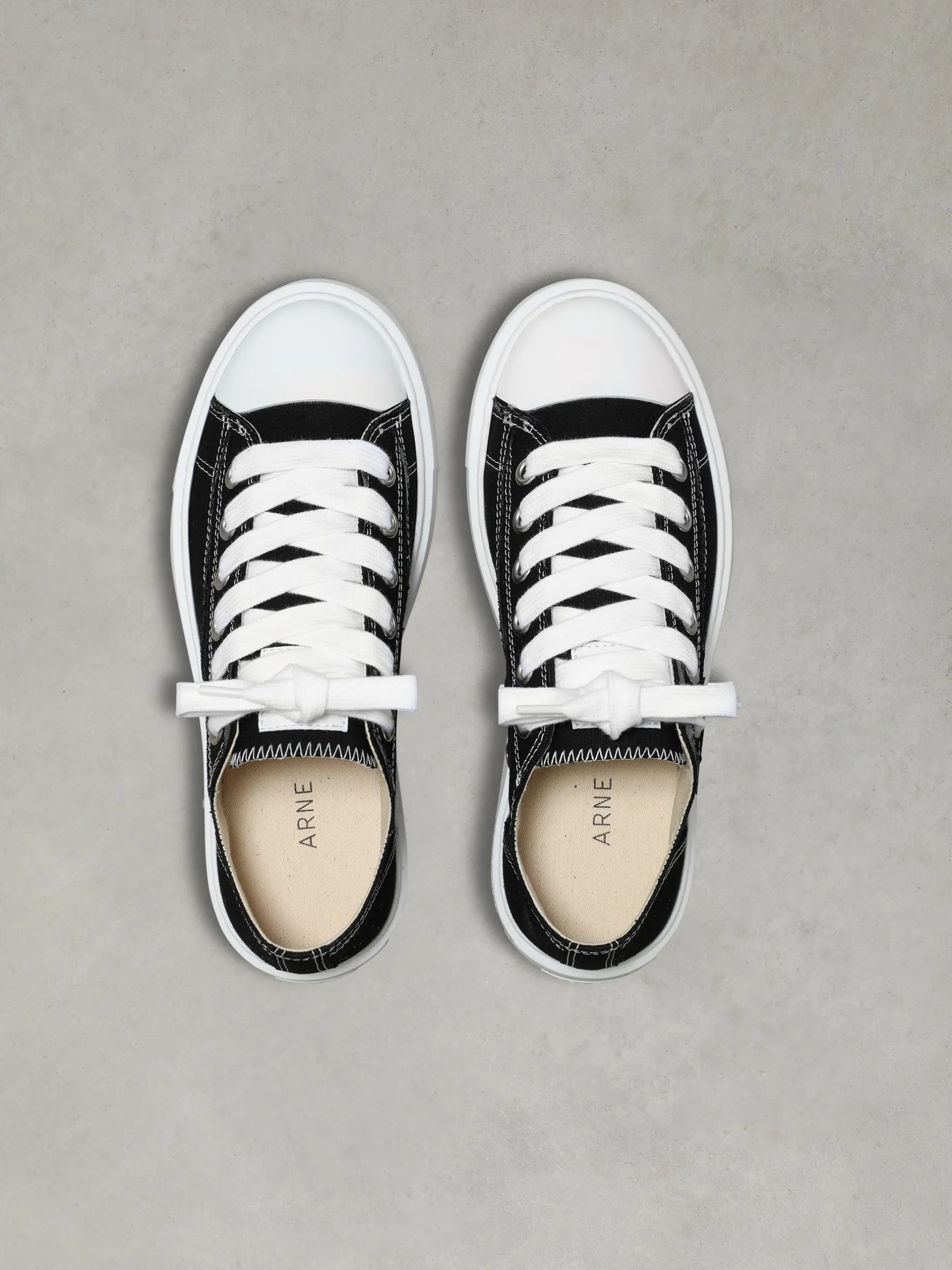 Womens Homerun - Black White