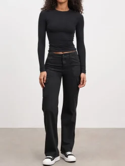 Womens Mid Rise Cargo Pant - Black