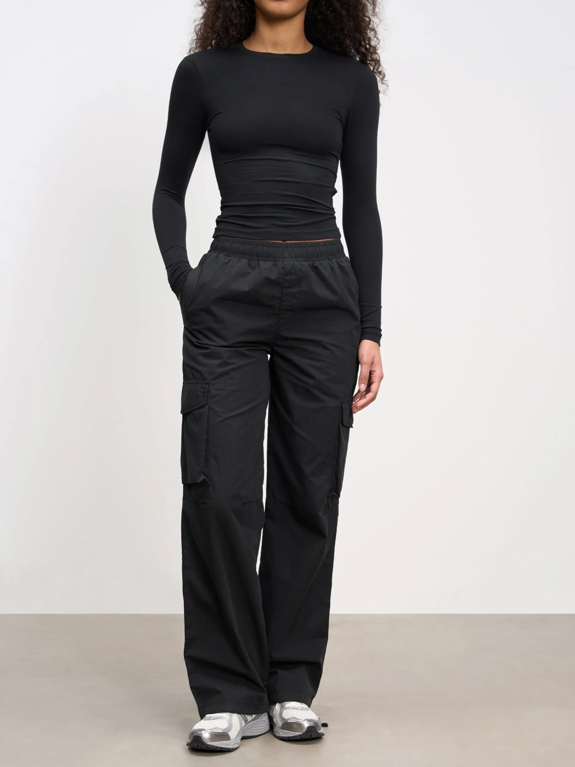 Womens Parachute Cargo Pant - Black